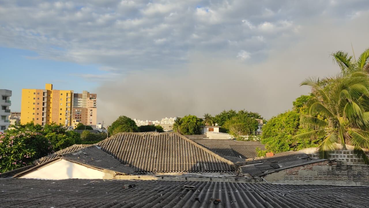 Humo por incendio en Isla Salamanca./ Foto: Caracol Radio