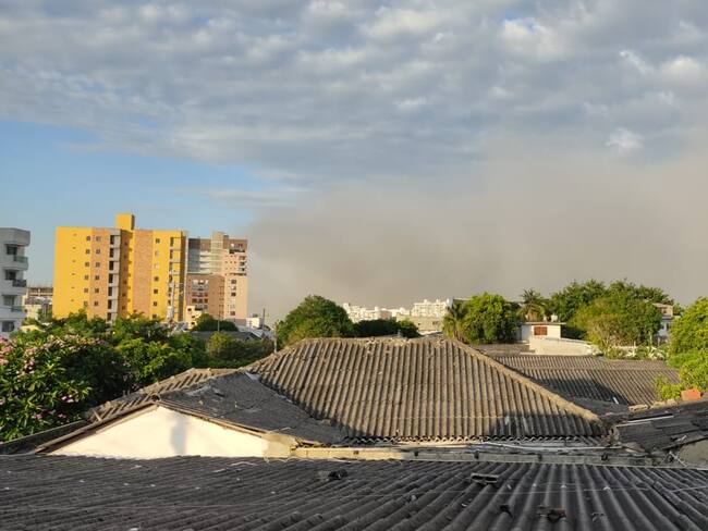 Humo por incendio en Isla Salamanca./ Foto: Caracol Radio
