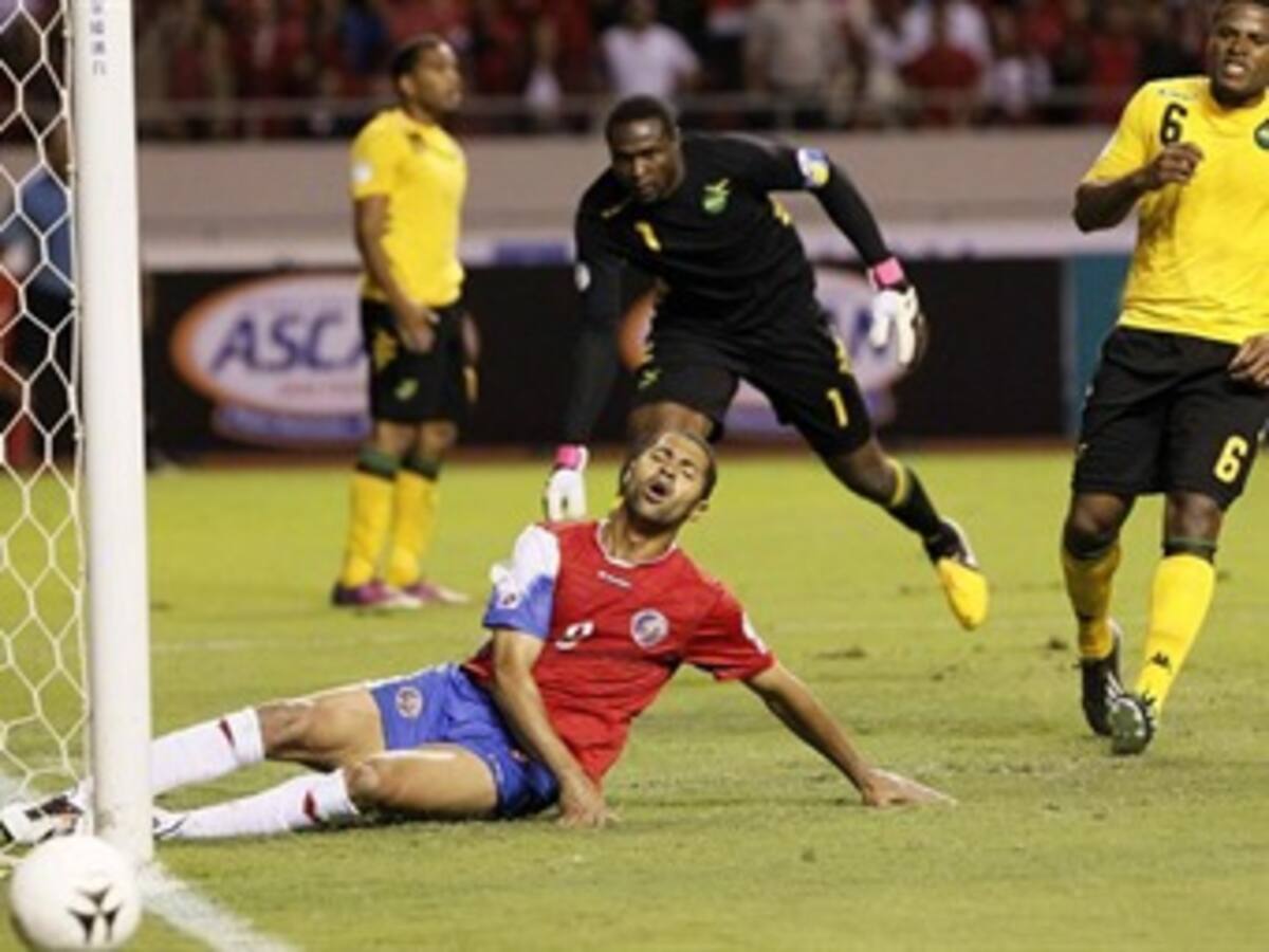 Costa Rica gana, Honduras pierde y Panamá pasa a liderar en Concacaf