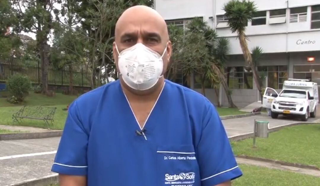 Carlos Alberto Piedrahita, gerente del Hospital Departamental Santa Sofía.