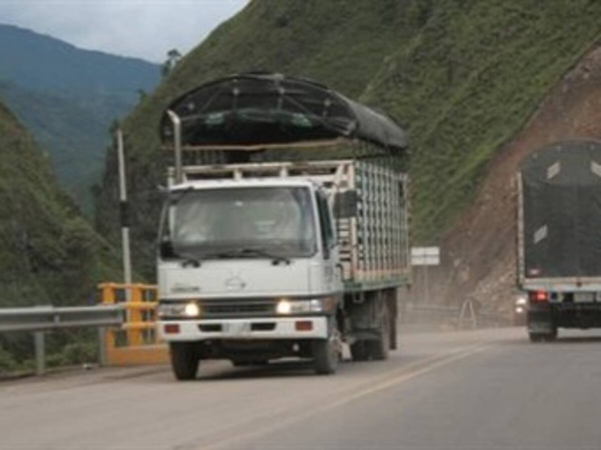Policía reportó restricciones en algunas vías del país