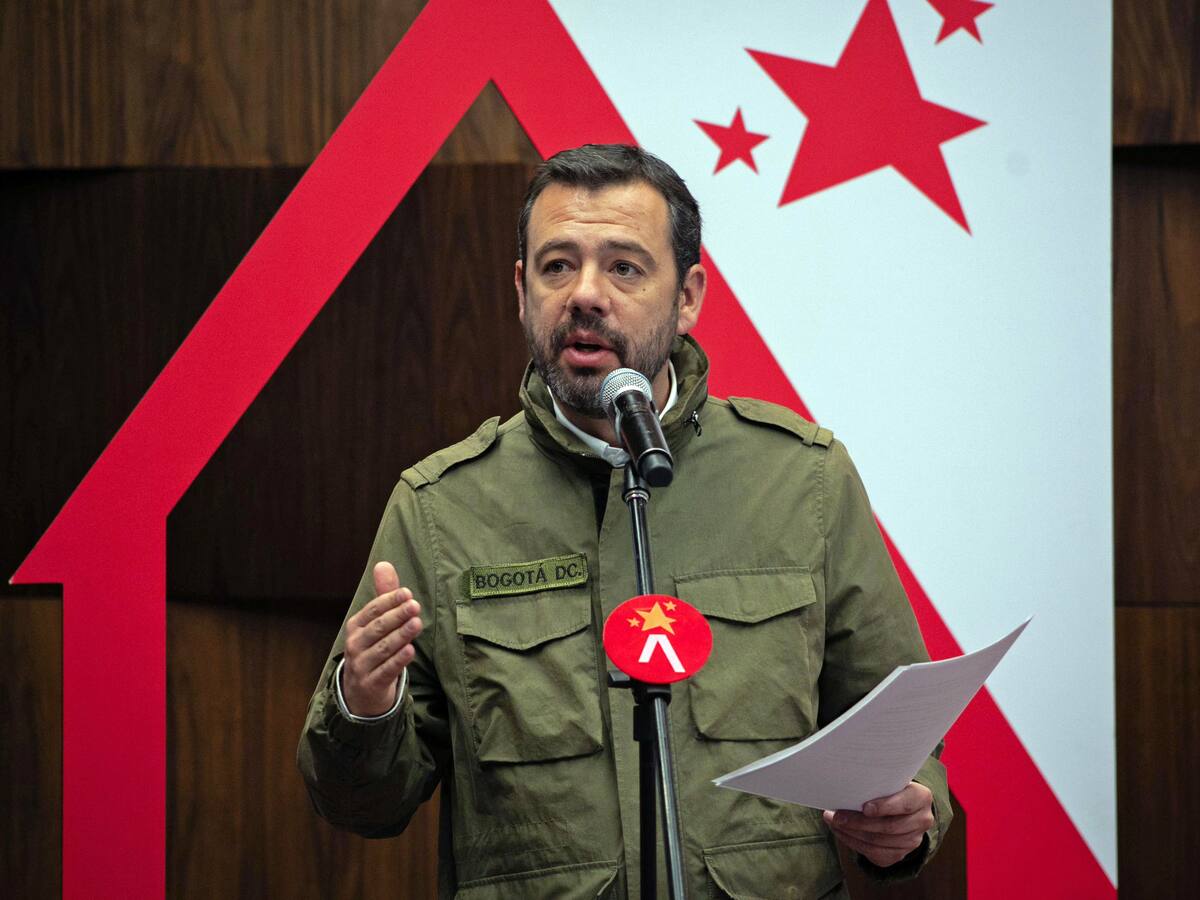 Al Oído | “Lo digo y lo repito, el progreso en Bogotá no lo detiene nadie”: alcalde Galán
