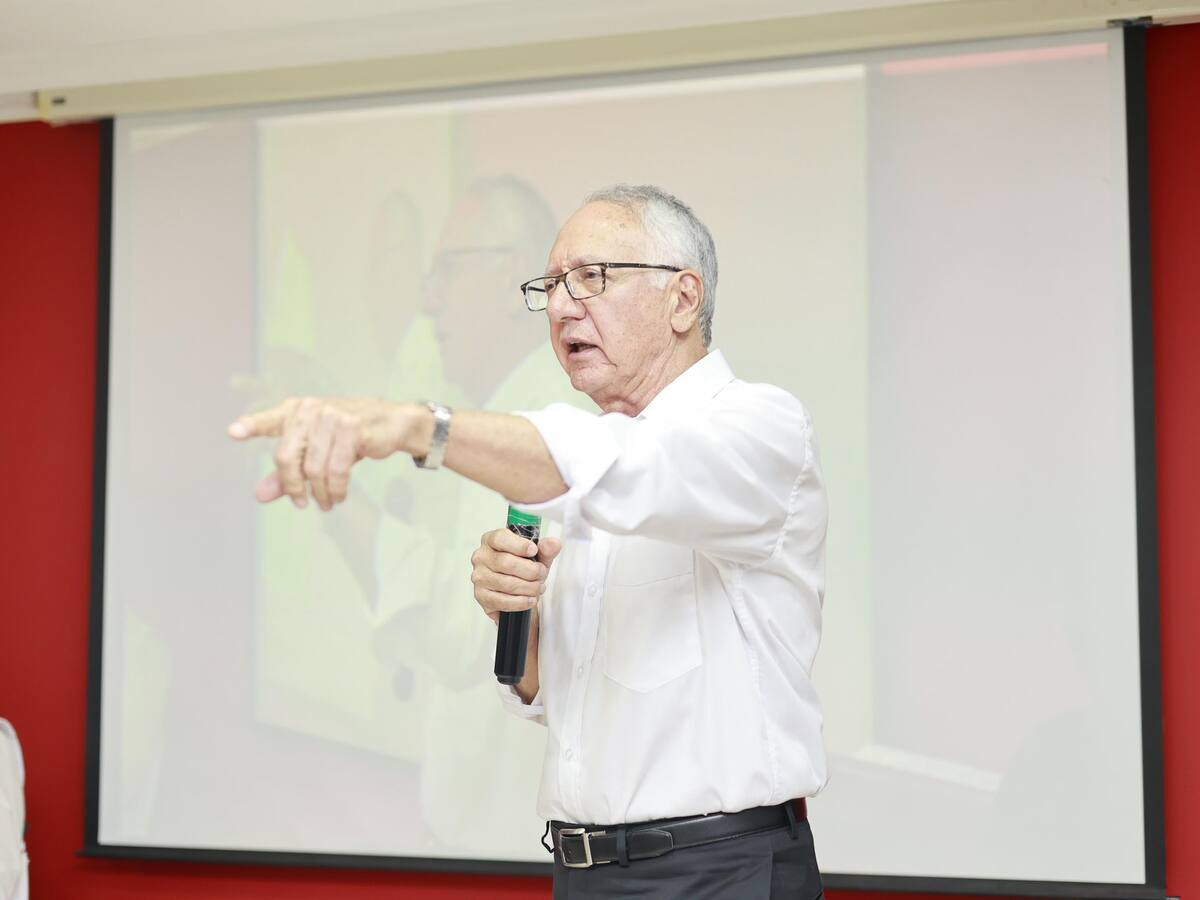 “Tenemos en cuidados intensivos a las EPS en el País, para que salga la reforma”
