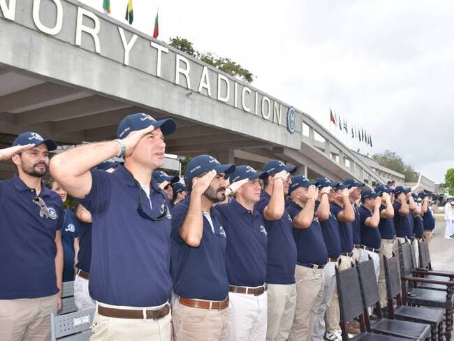 Contingentes celebran 25 años de ingreso a la Escuela Naval de Cadetes