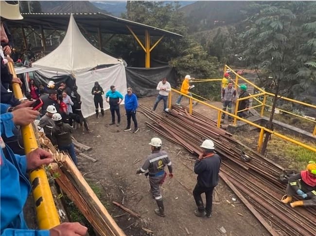 Seis mineros murieron tras explosión en una mina de carbón en Cundinamarca