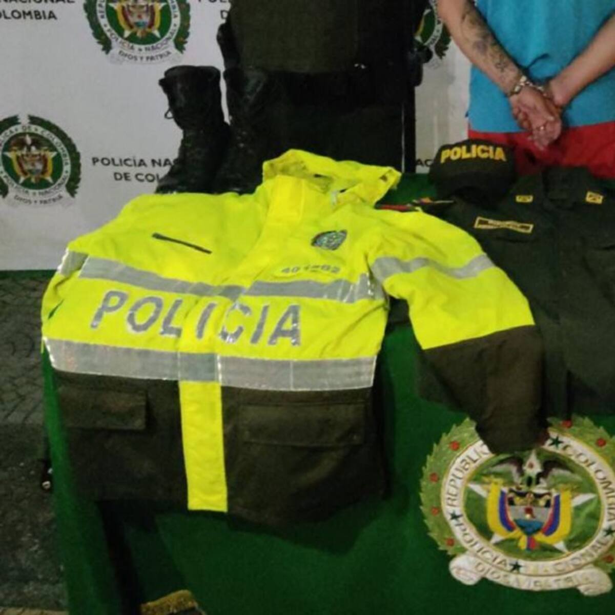 Hombre se hacía pasar como patrullero de la Policía en Manizales