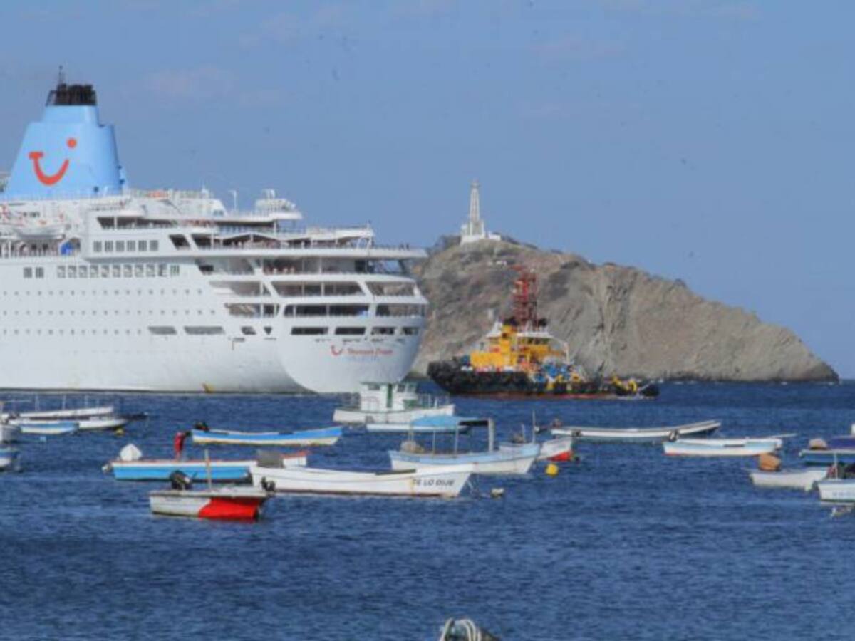 240.000 dólares pierde el turismo en Santa Marta por fuertes brisas