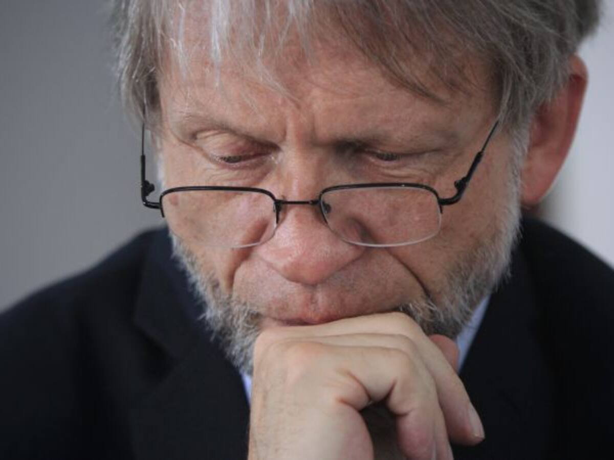 Mockus mantiene su curul
