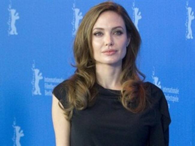 Angelina Jolie acapara los flashes de la Berlinale en su debut como directora