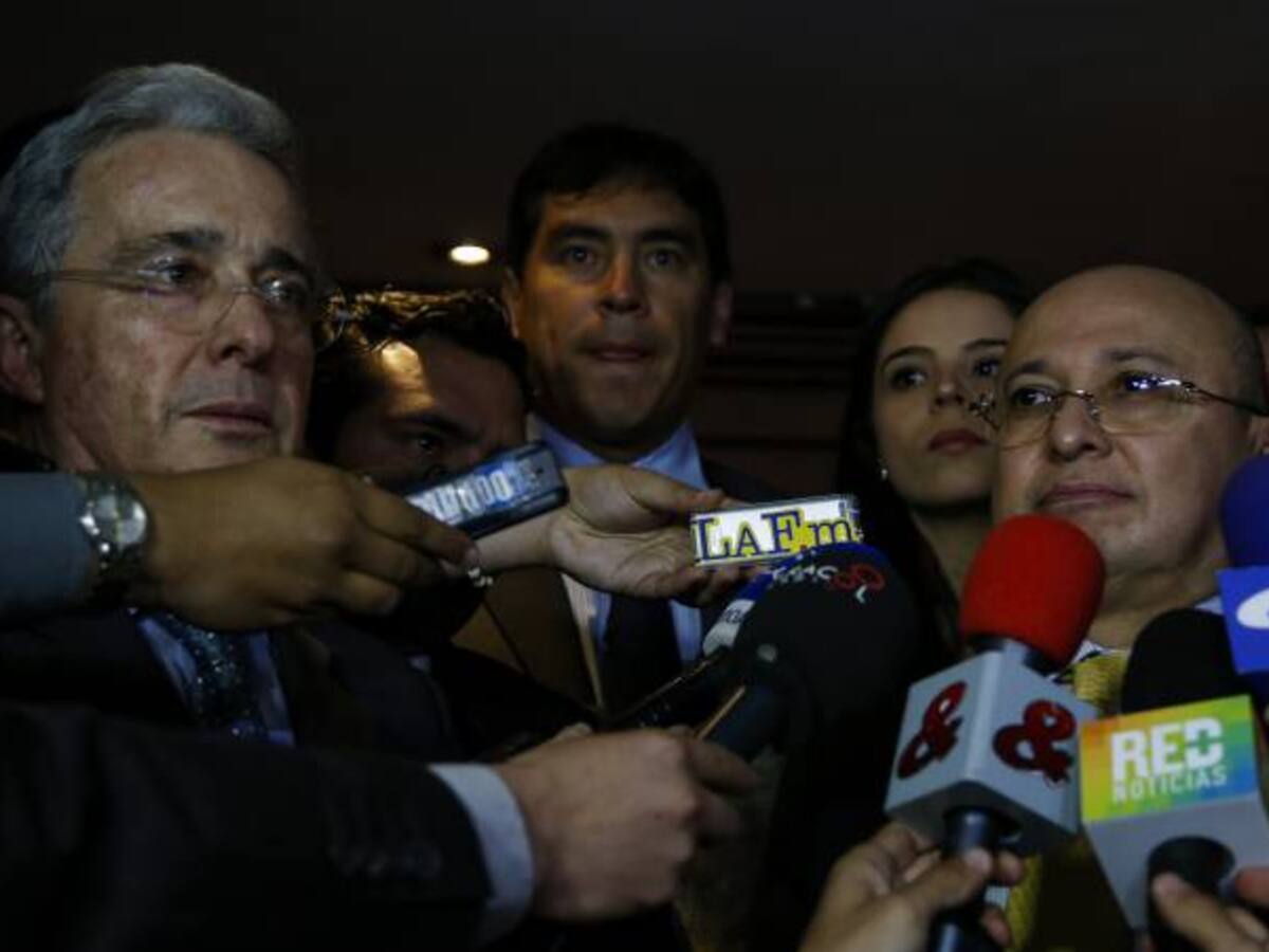 Uribe denunciará por presunto prevaricato al fiscal Montealegre
