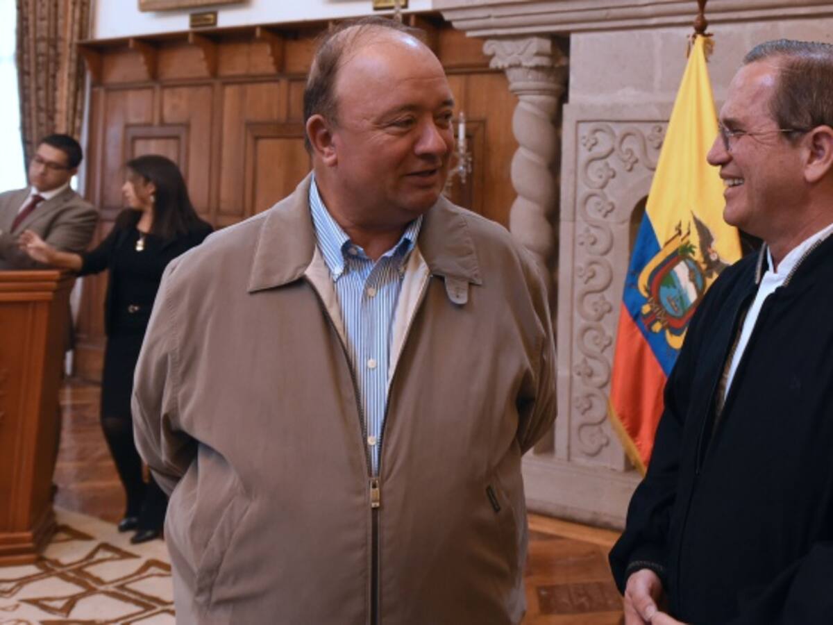 Colombia y Ecuador buscan reforzar seguridad fronteriza