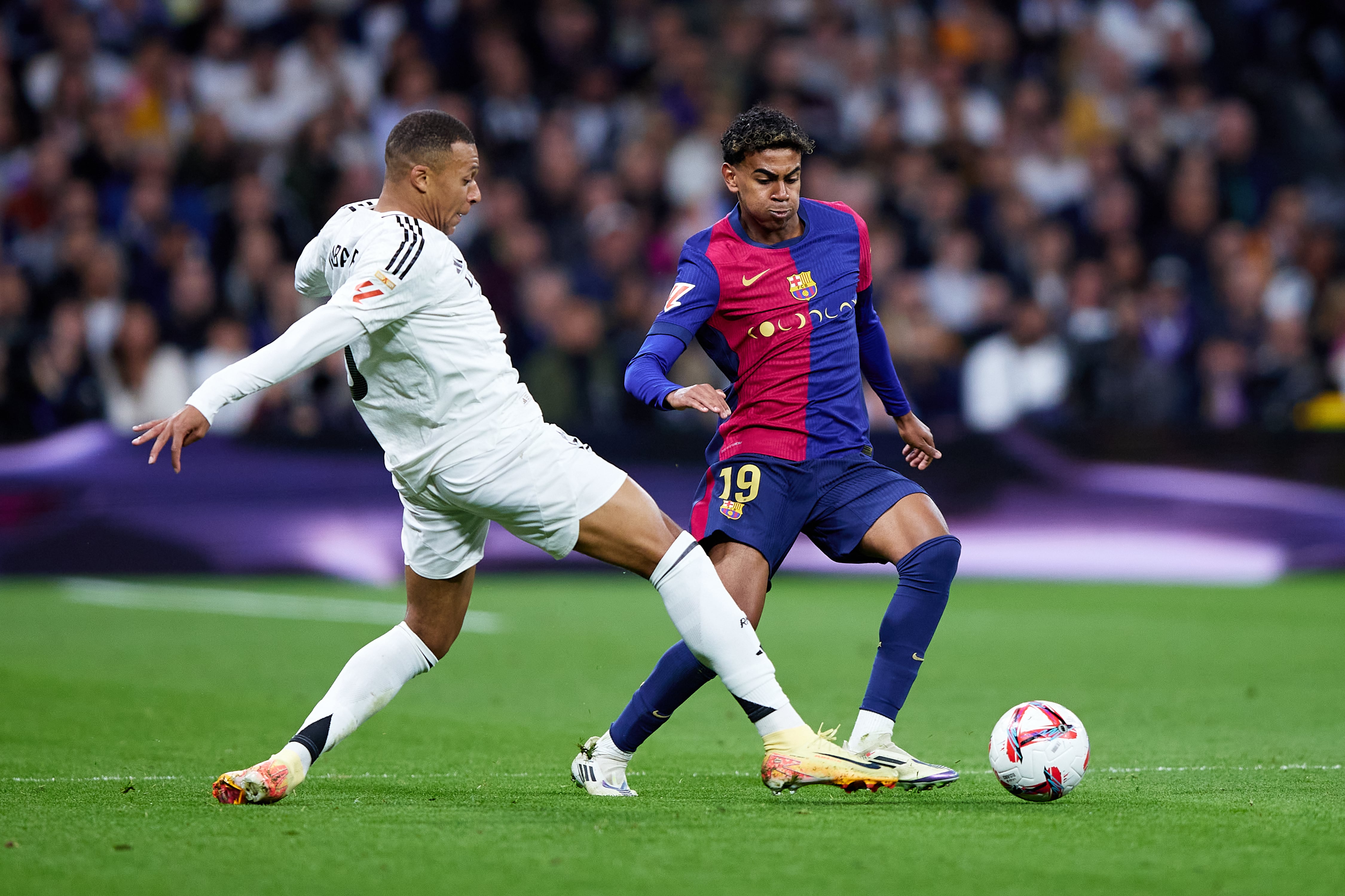FC Barcelona vs Real Madrid (Photo by Alvaro Medranda/Quality Sport Images/Getty Images)