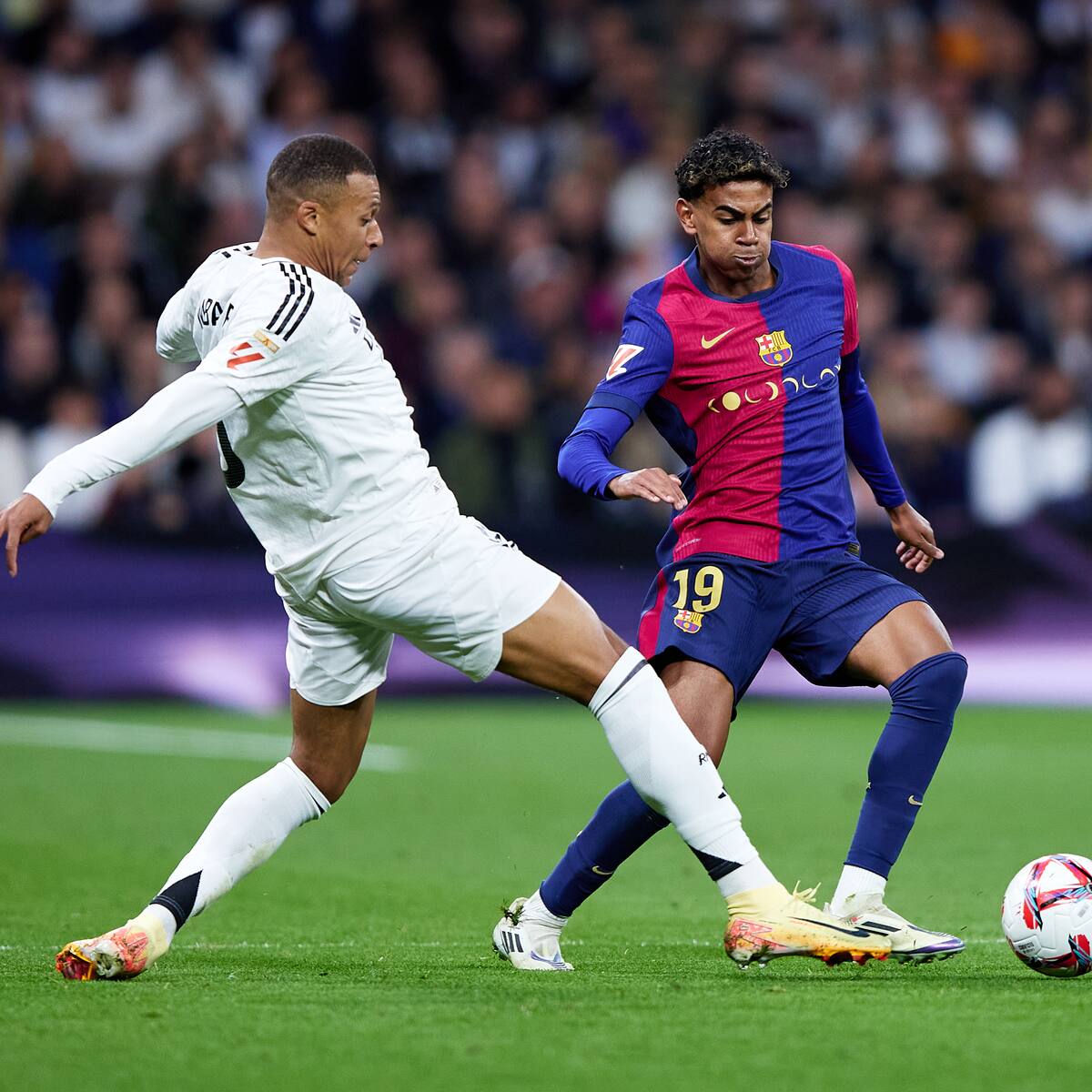 Árbitro de final de Copa del Rey llora tras vídeos de Real Madrid TV: “Es jodido aguantar”