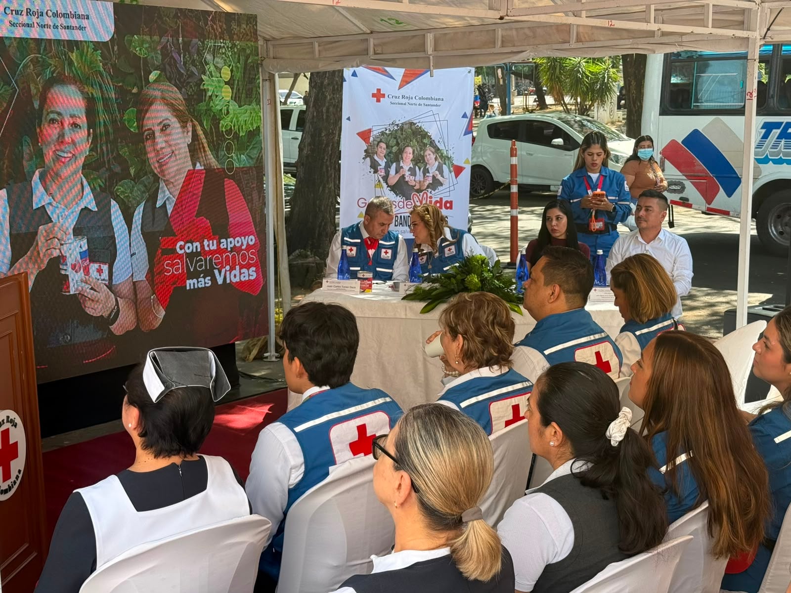 Día de la Banderita busca convertir donaciones en vida. / Foto: Ana María Rueda.