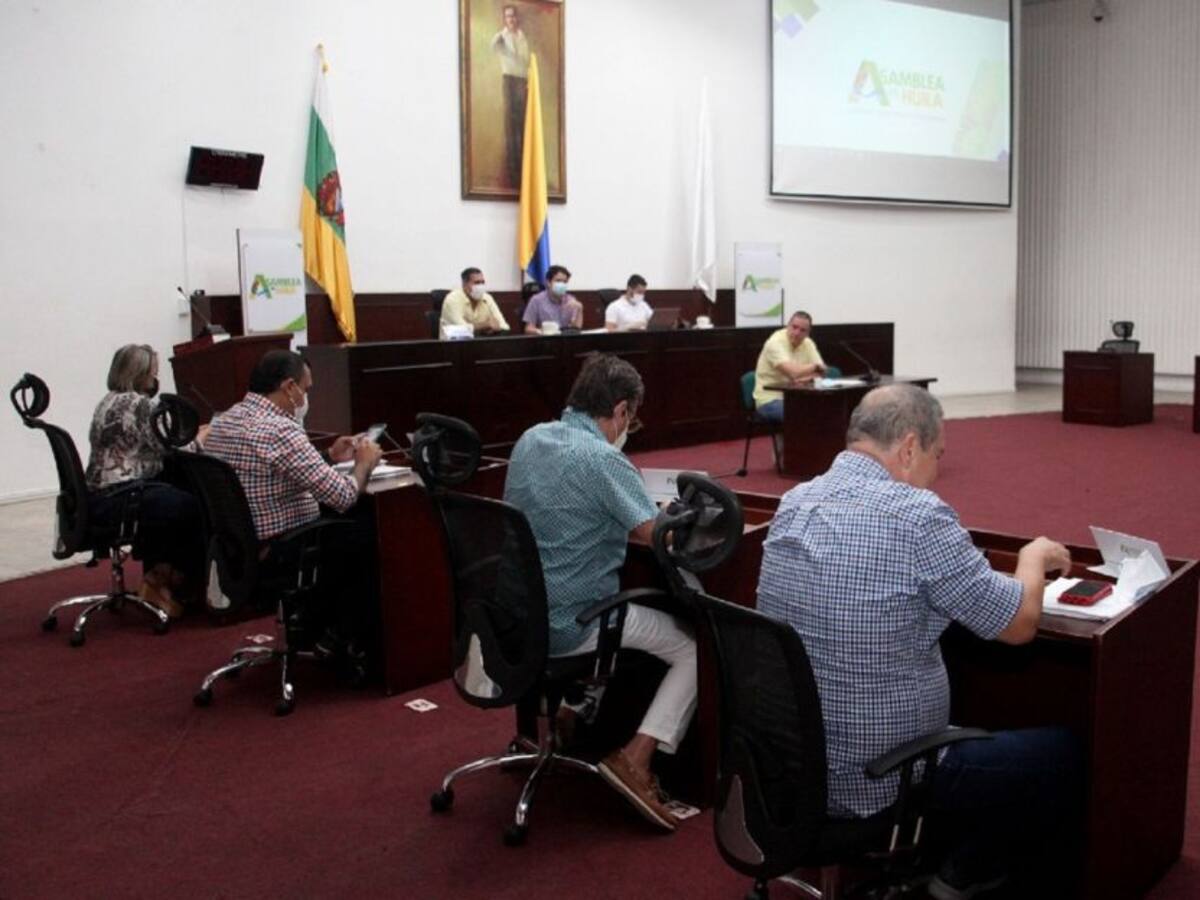 Asamblea del Huila aprobó 45 mil millones al Gobierno Regional