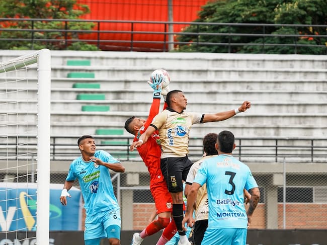 Jaguares cayó 2-0 en su visita a Águilas Doradas / Colprensa.