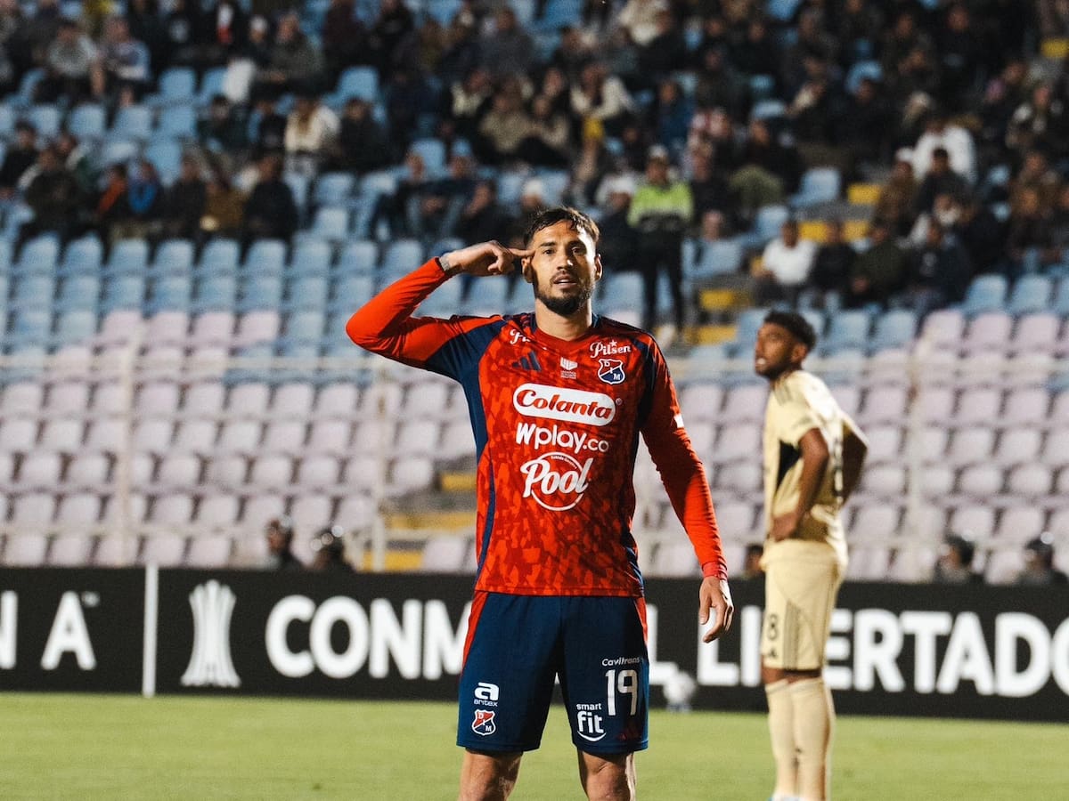 Medellín ganó un duelo dramático ante Cusco con un gol agónico al último minuto