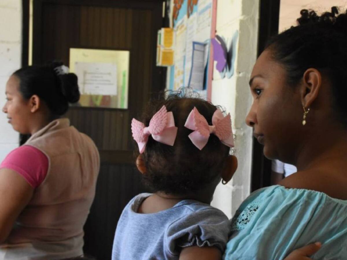 Colombia afiliará a sistema de salud a migrantes venezolanos y retornados