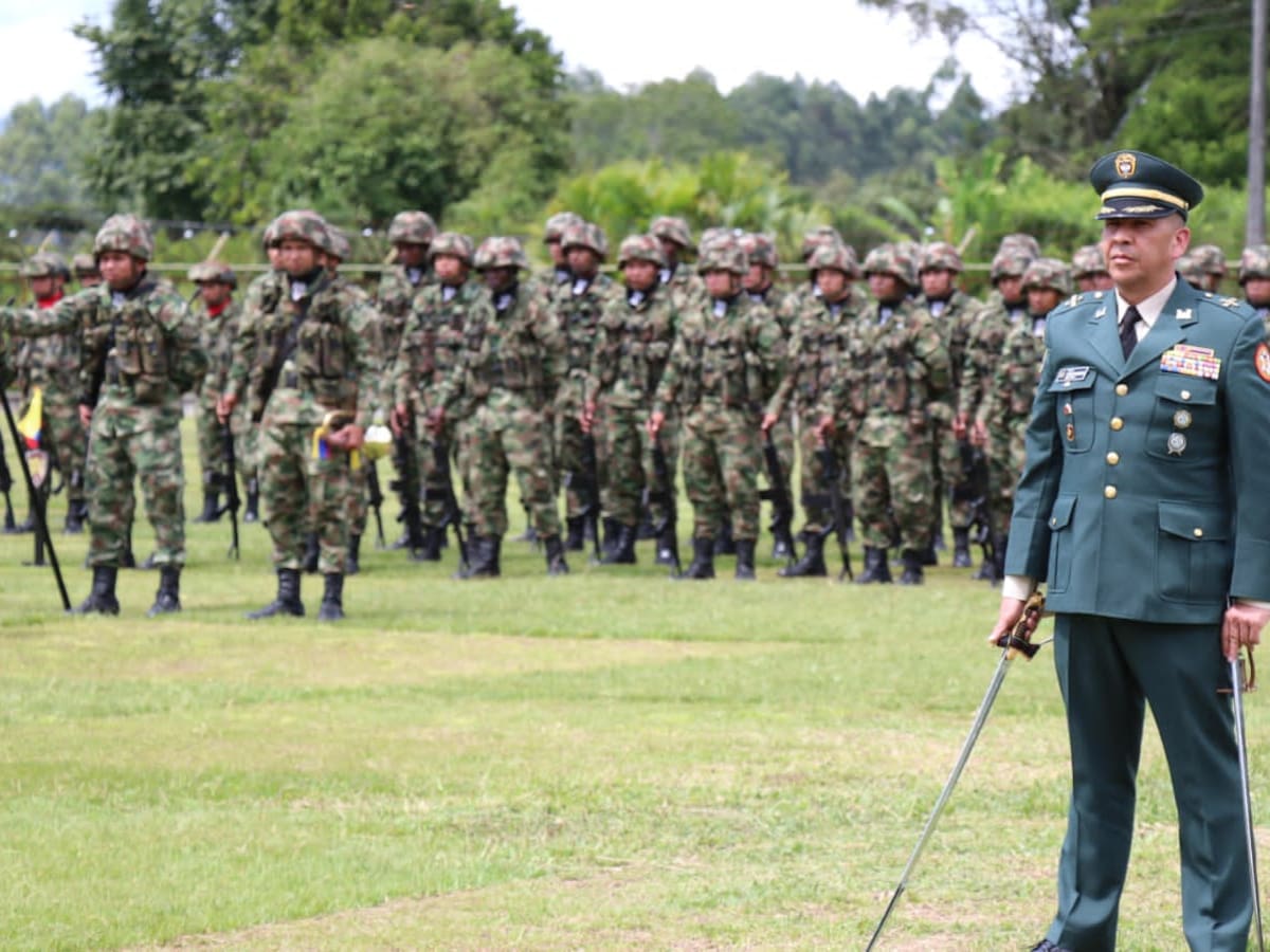 Cambio de mando en la Octava Brigada del Ejército