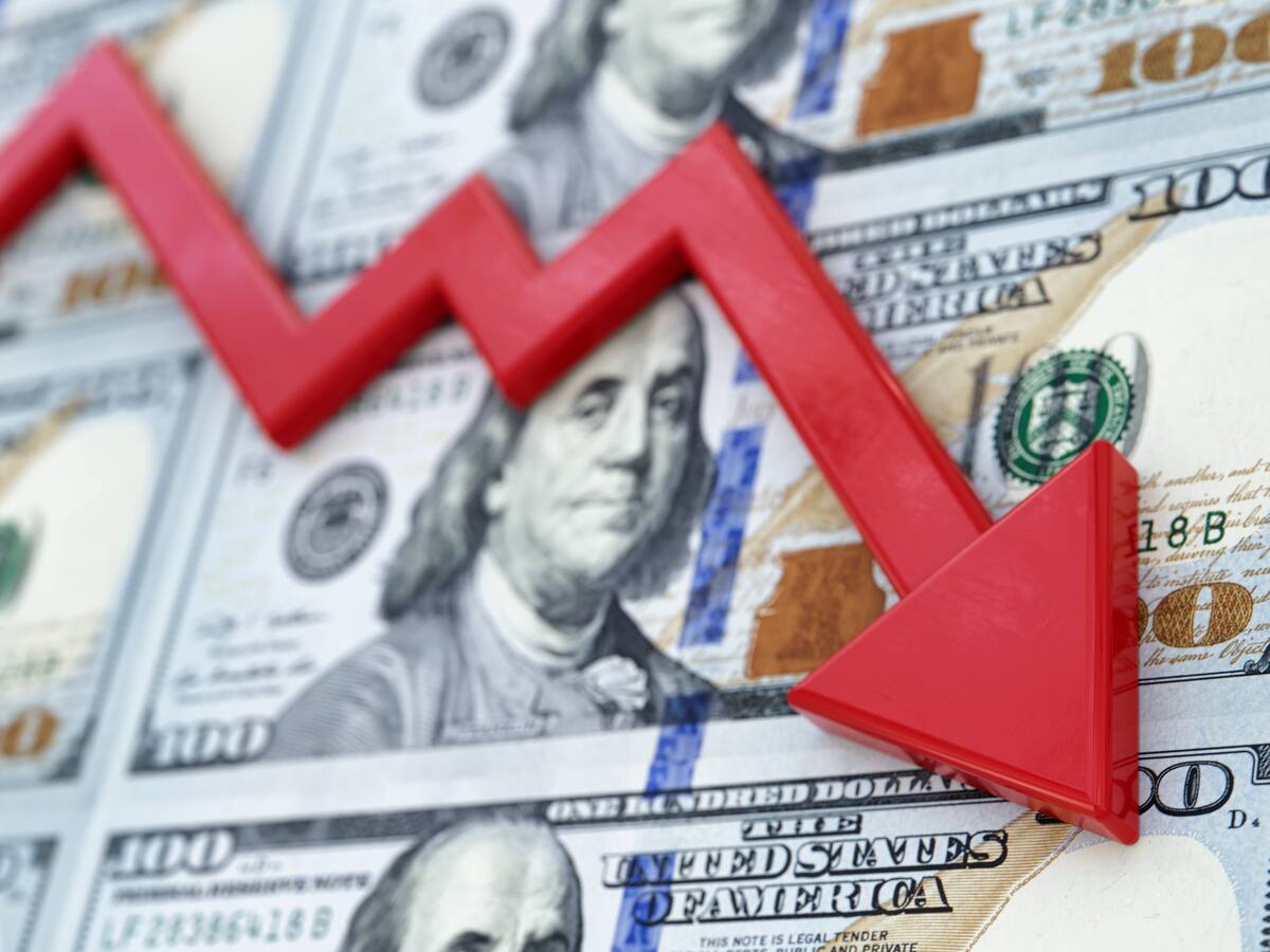 ¿Sigue la caída? Así cerró el dólar HOY, 30 de abril en Colombia