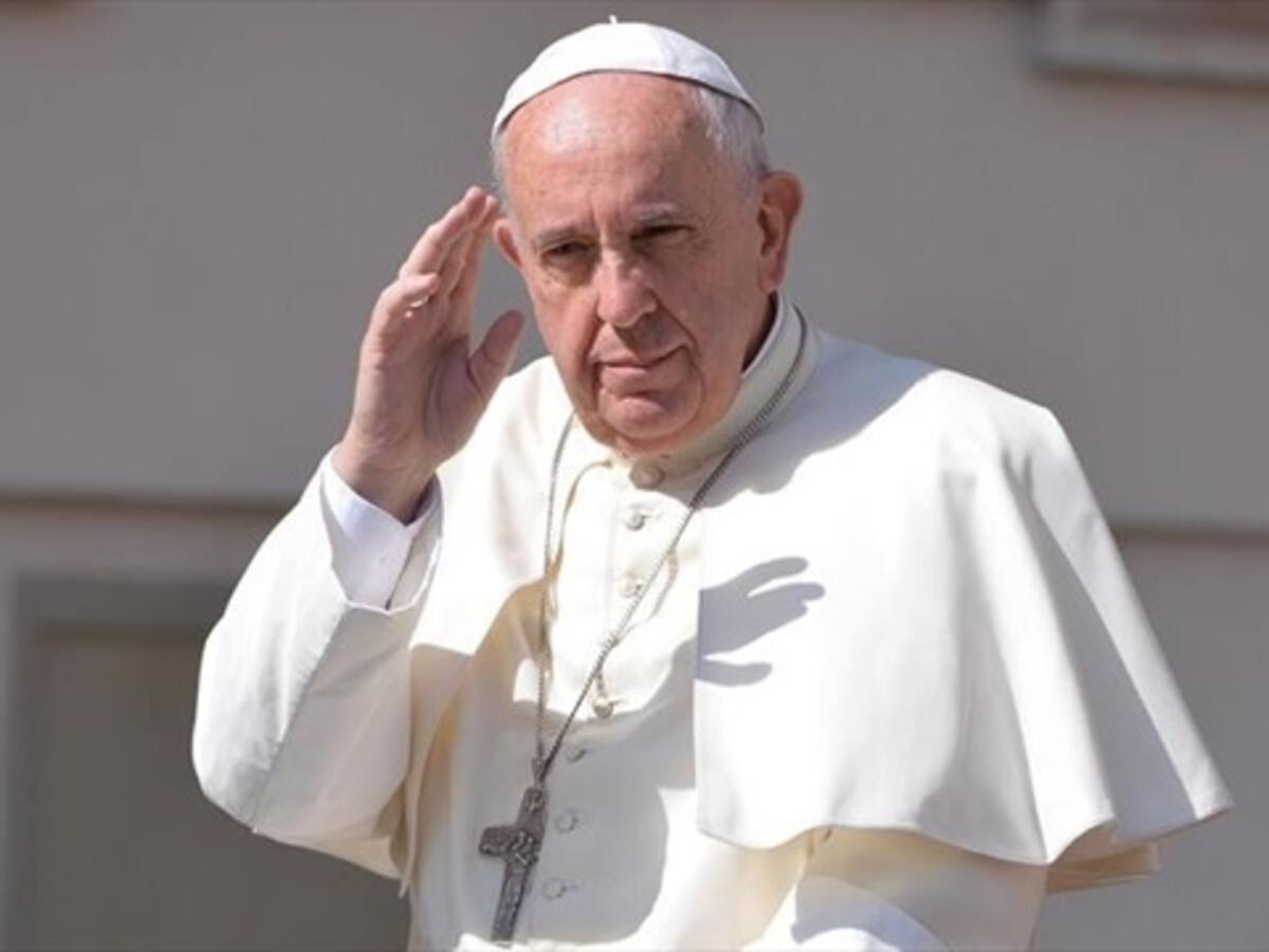 El papa pide "revolución cultural" y cambiar hábitos para salvar el planeta