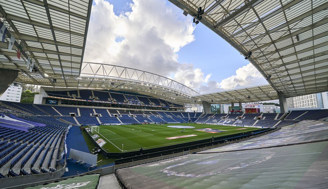 Estadio Do Dragao, ubicado en la ciudad de Oporto, Portugal.