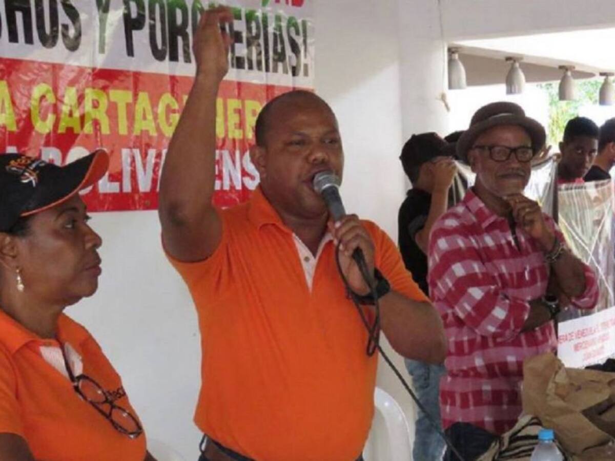 Desobediencia civil de docentes en Bolívar por alternancia