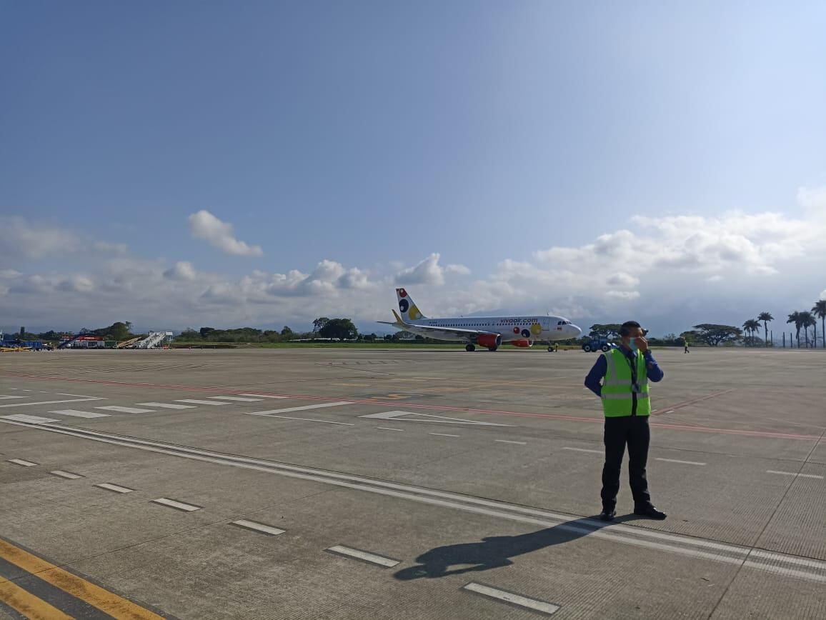 Días soleados en Armenia, pista Aeropuerto El Edén