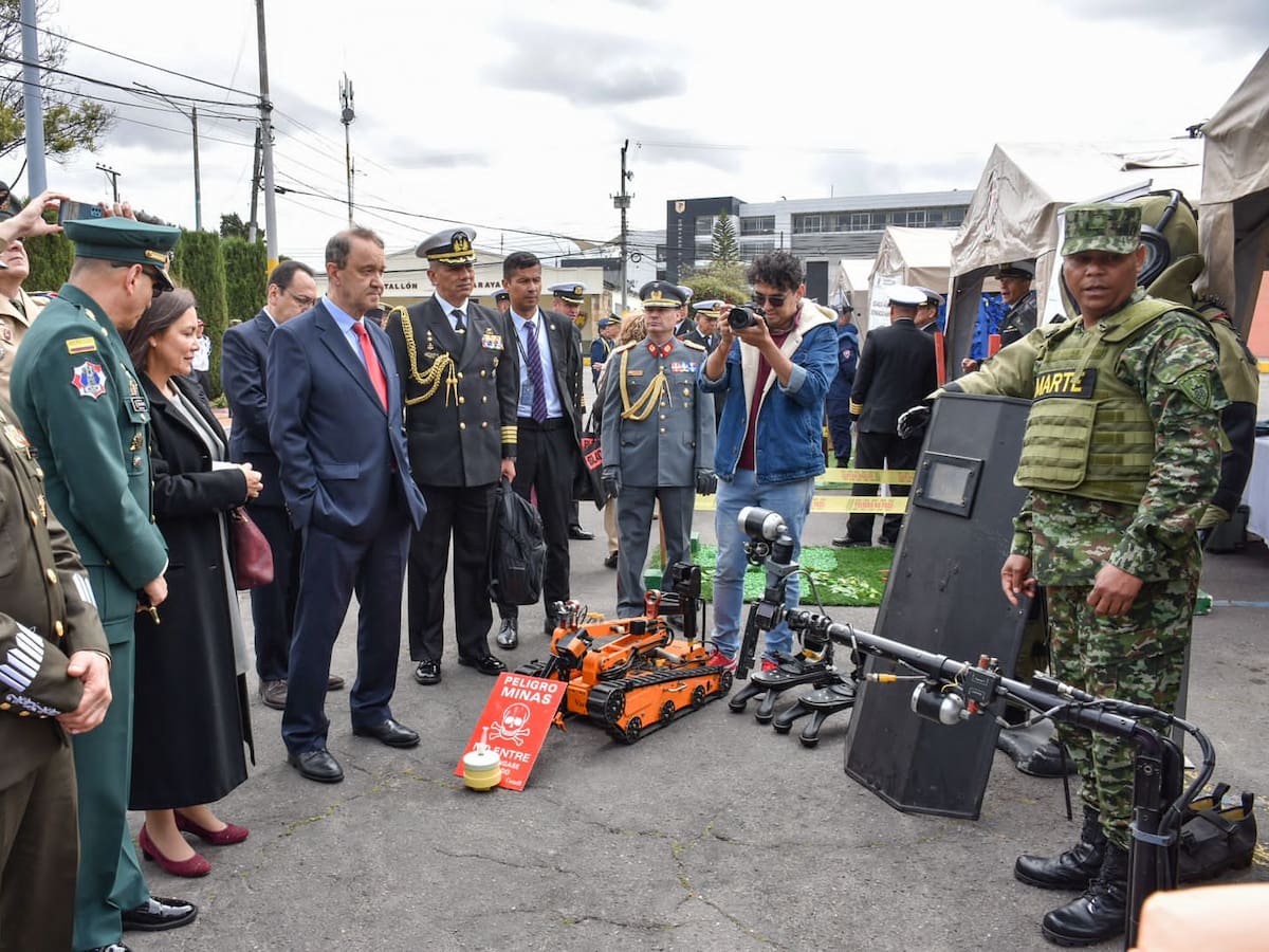 El 80% del país está libre de sospecha de minas antipersonales: Ejército Nacional
