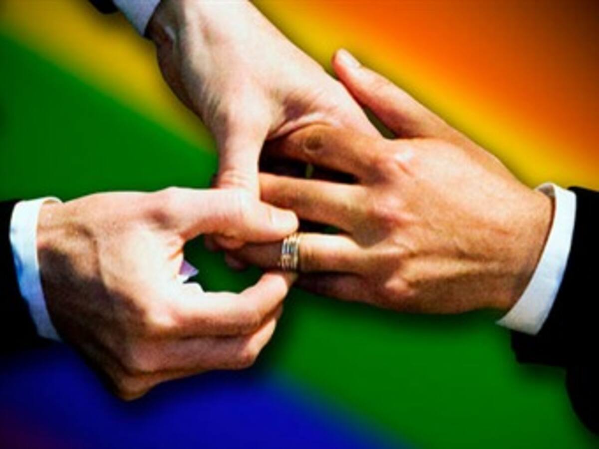 En firme otro matrimonio gay