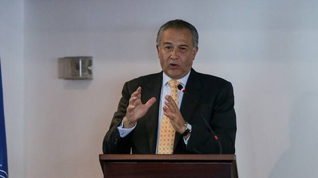 Óscar Naranjo espera que la solución en Venezuela no traiga una "avalancha" de migrantes. Foto: Colprensa