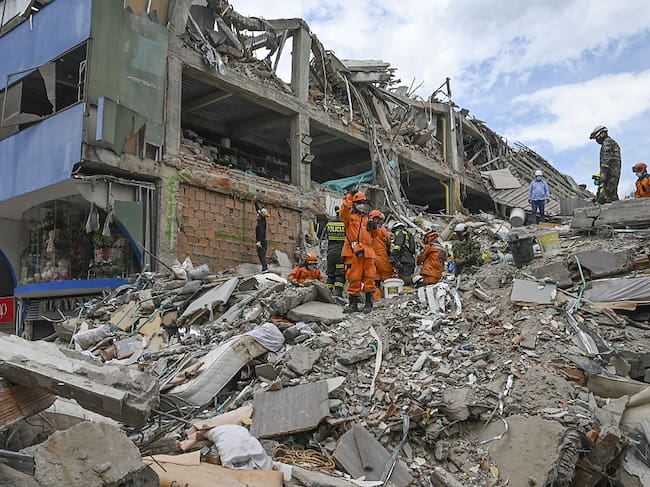Pereira tras el terremoto del 10 de agosto. Foto: Alexis Munera / Anadolu via Getty Images