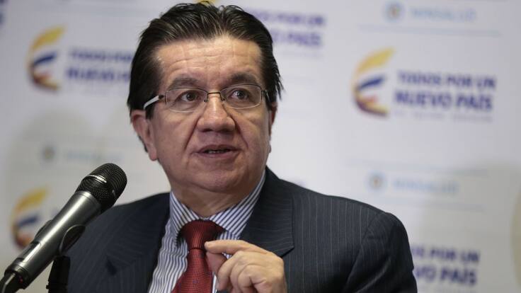 Minsalud confirmó que carreteras y vuelos quedarán abiertos en septiembre