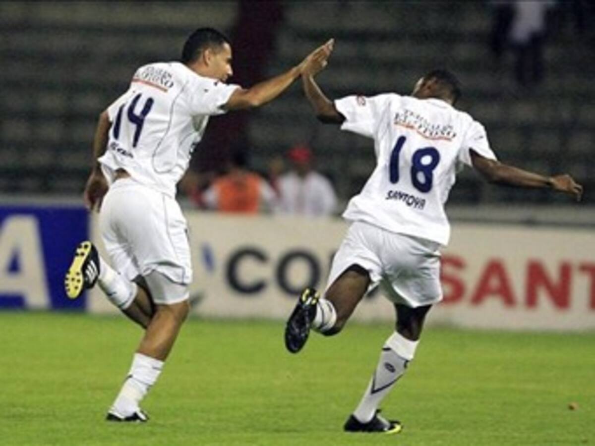 Once Caldas venció 1-0 al Nacional paraguayo y se acerca a octavos de final en la Libertadores