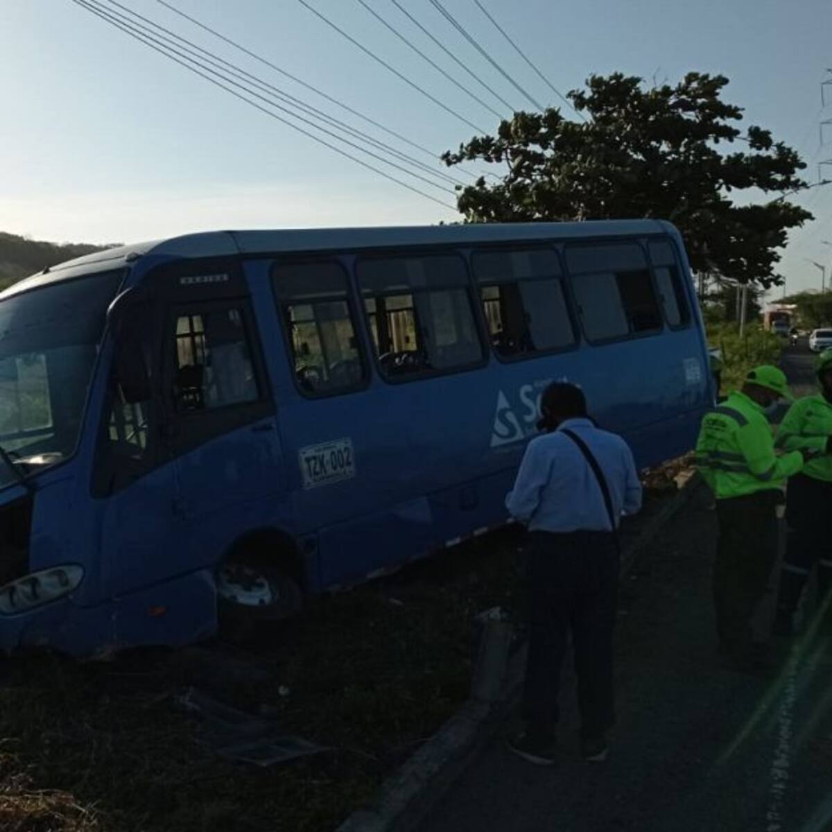 Más de cinco heridos dejó accidente de bus en la Avenida Circunvalar