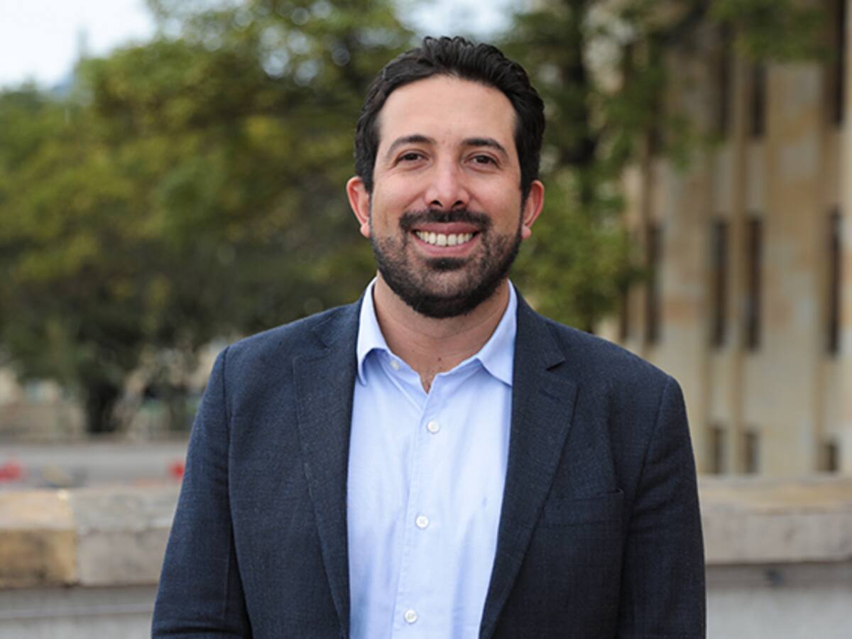 “Vamos a bajar impuestos a empresas”: MinHacienda defiende la tributaria previo al debate