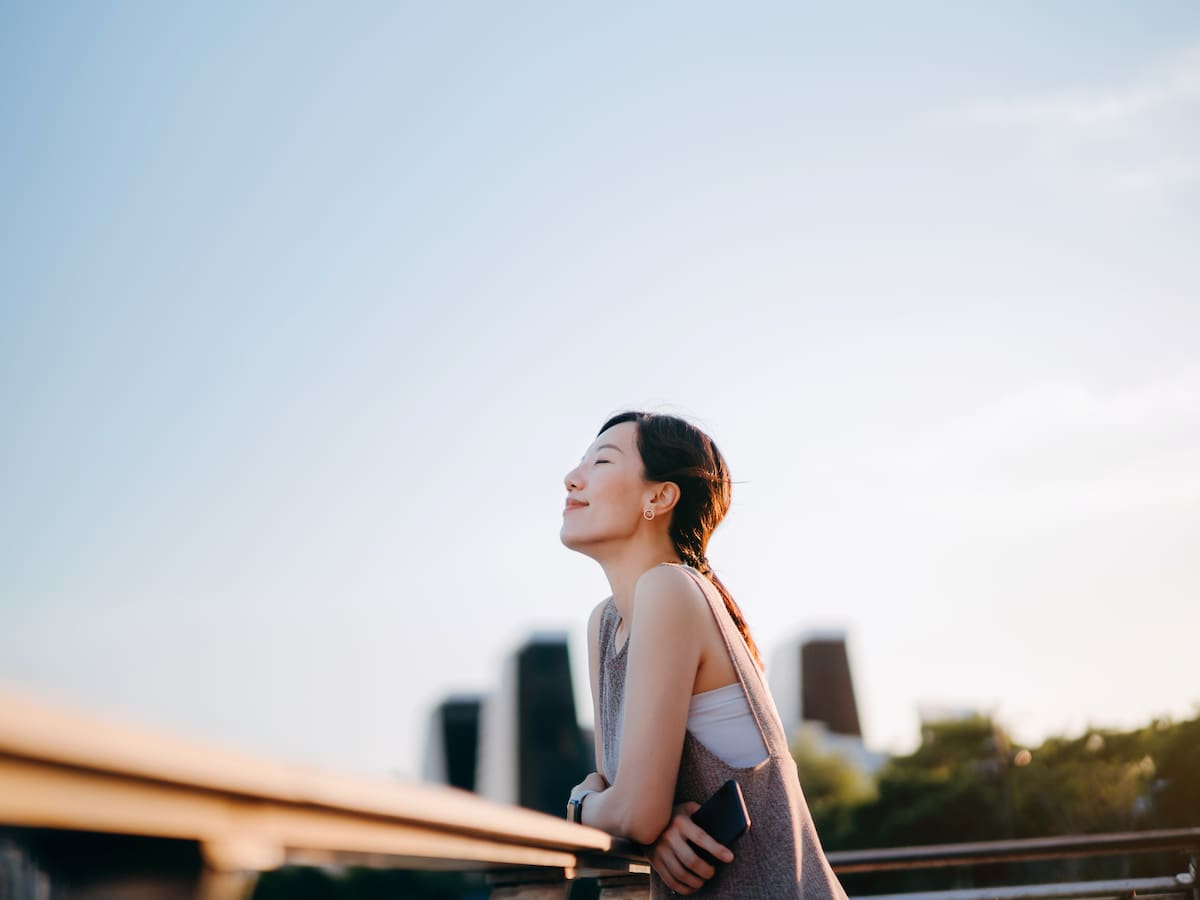 “Respira menos y vive más”: una guía para mejorar la salud, energía y reducir el estrés crónico
