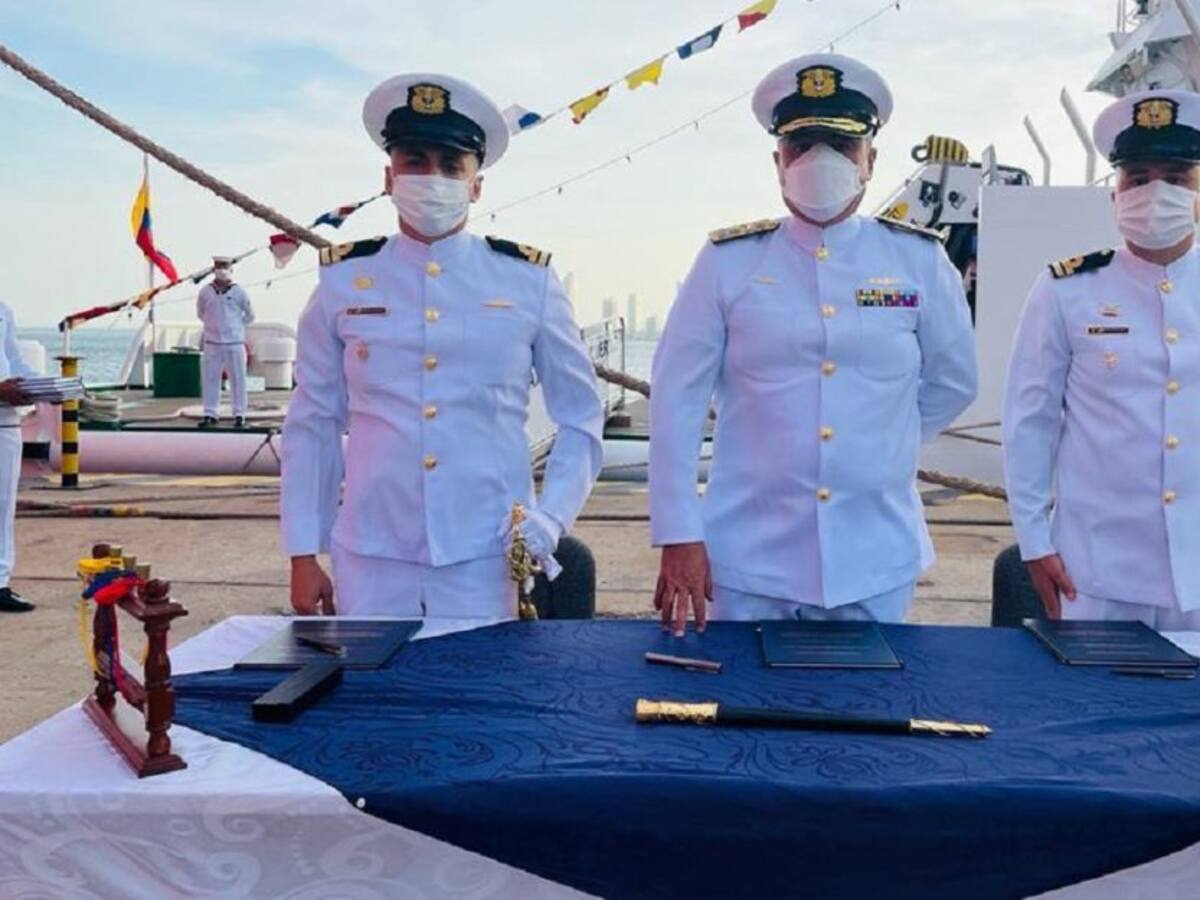 Tres buques ARC cuentan con nuevos comandantes: Dimar
