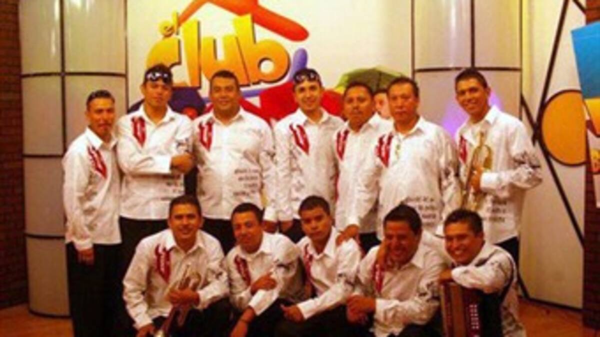 Encuentran en México ocho cadáveres tras desaparición del grupo musical Kombo Kolombia