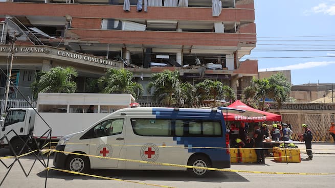 Rescatan con vida a Hernán Gil tras una semana bajo los escombros por los terremotos en Venezuela