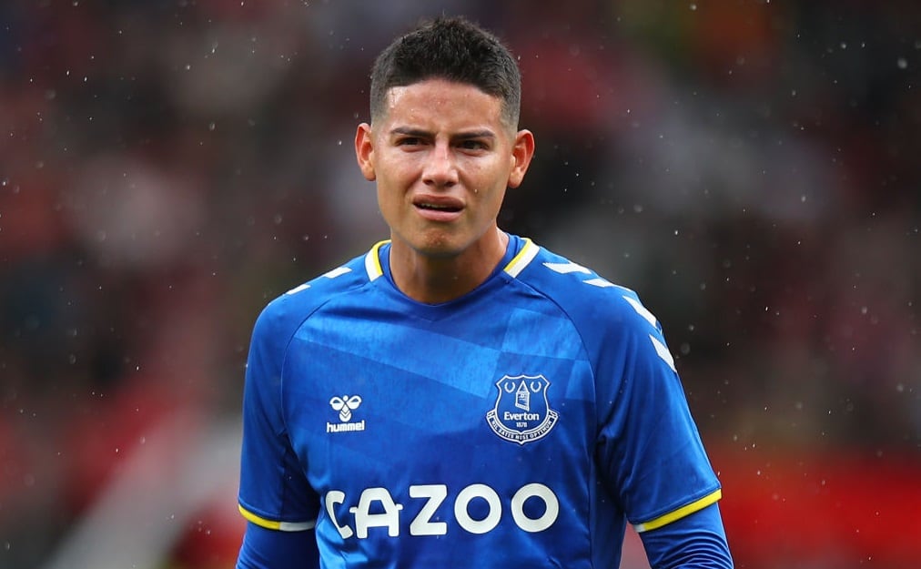 James Rodríguez durante su paso por el Everton en la pretemporada del 2021 / (Photo by Robbie Jay Barratt - AMA/Getty Images)