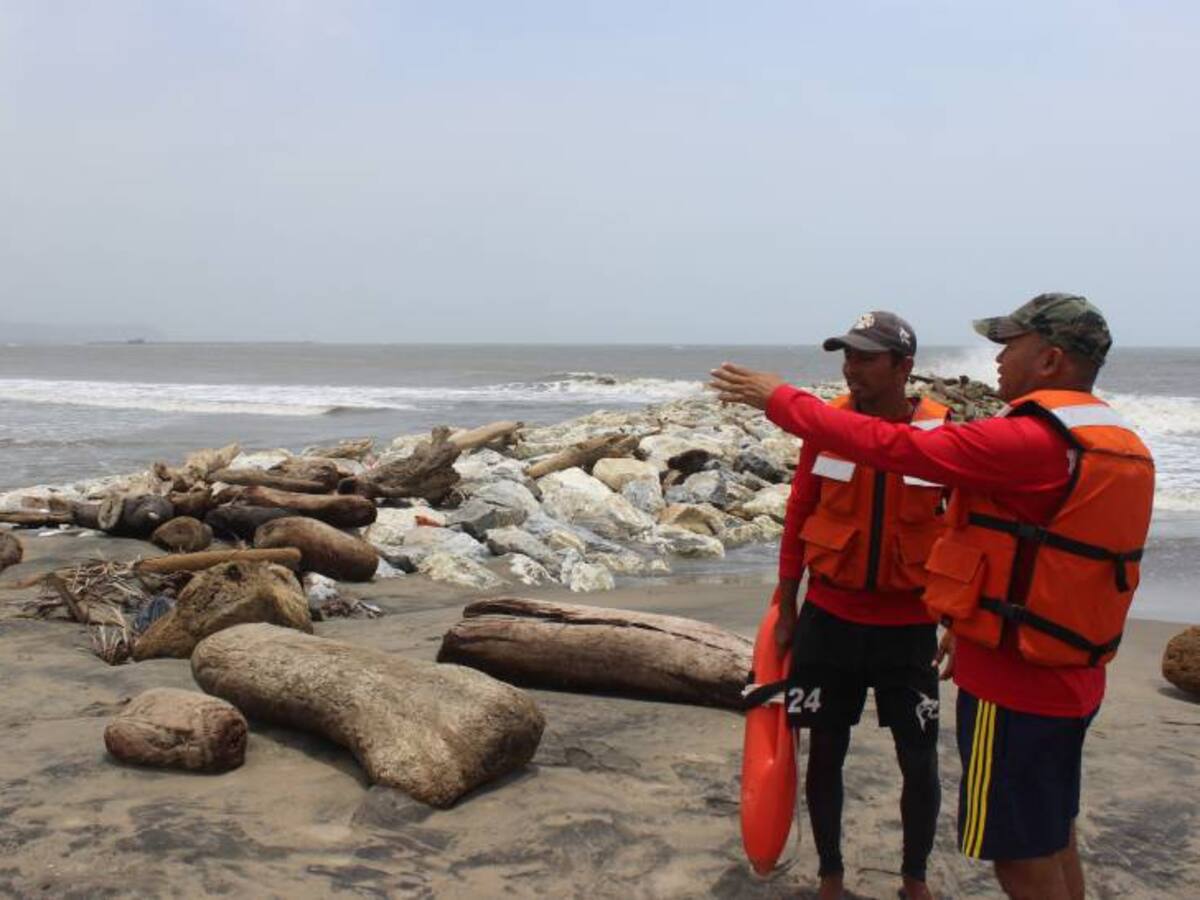 Con 65 salvavidas refuerzan la seguridad en playas del Atlántico