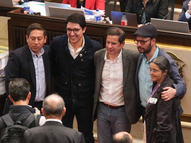 Reforma al Sistema General de Participaciones busca fortalecer la autonomía territorial y reducir desigualdades en Colombia, con el apoyo del Gobernador Carlos Amaya.