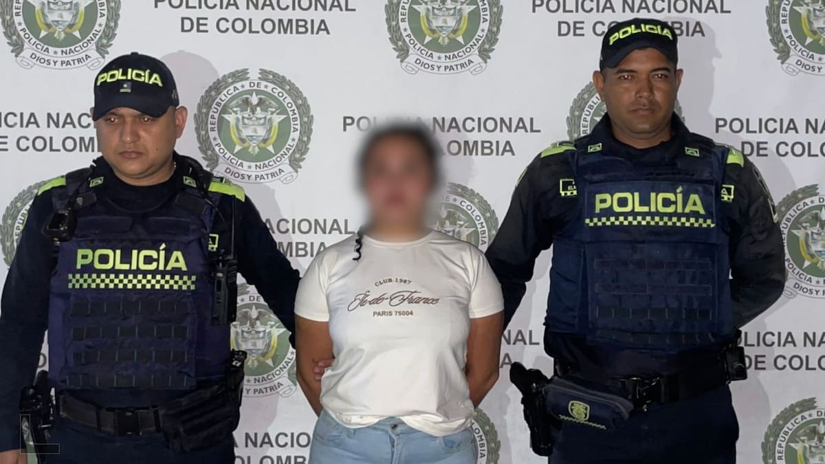 Policía captura a alias ‘La tía’ de las Autodefensas de la Sierra: este es su aterrador prontuario