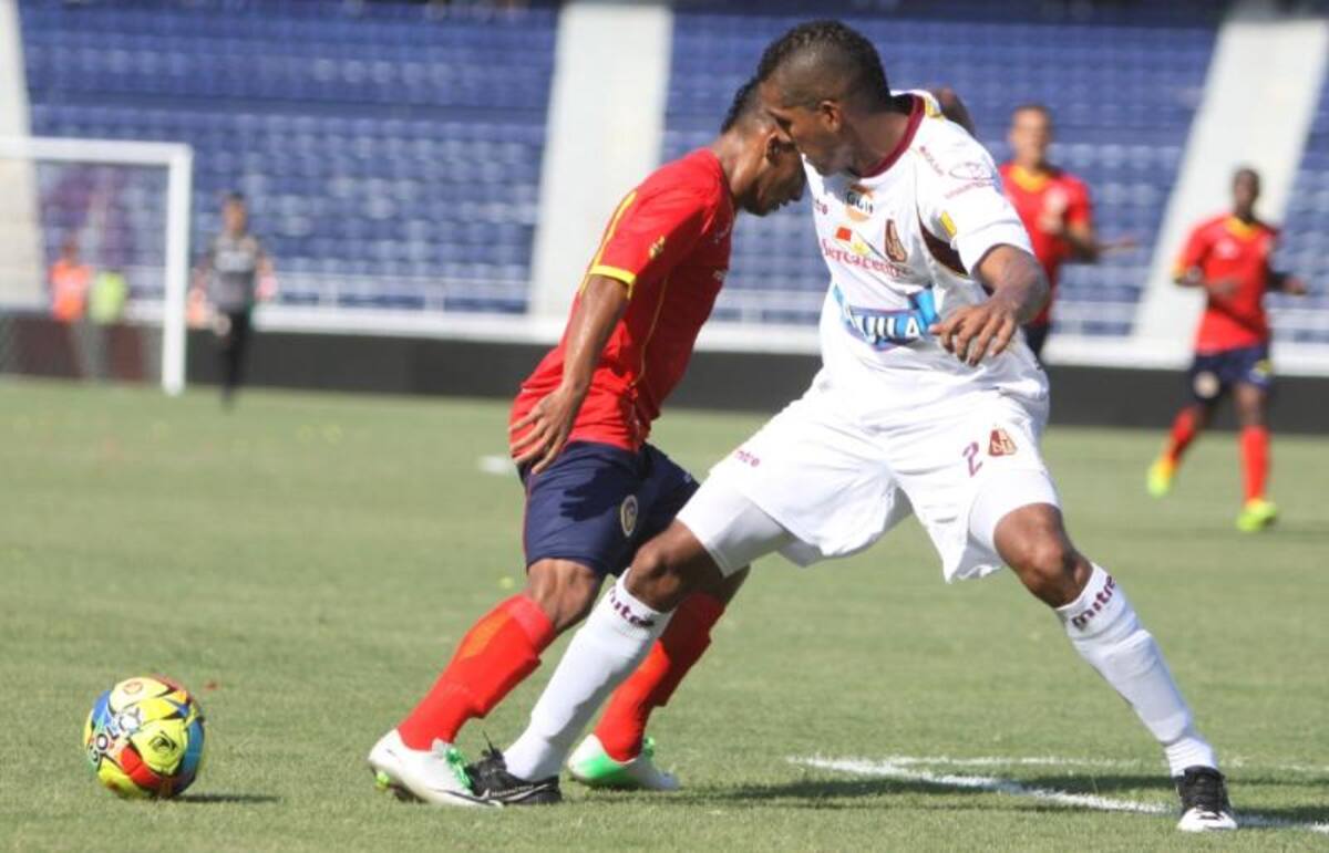El segundo equipo de Barranquilla debutó con triunfo en la primera división del fútbol colombiano con goles de Cristian Fernandes(2) y Jhon Méndez.