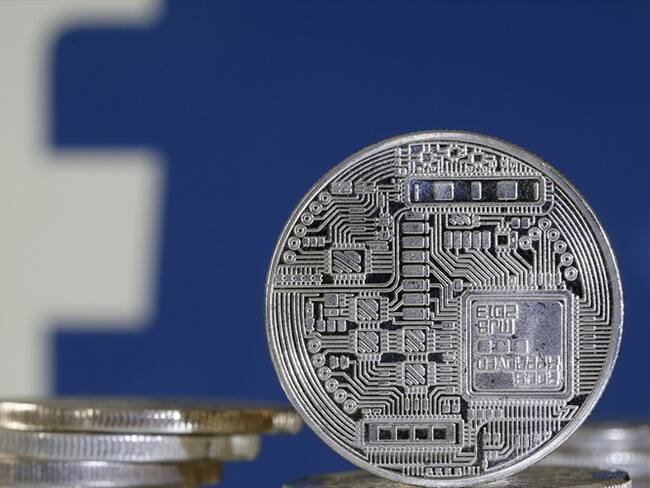 Especialista en bitcoin explica cómo funcionará la nueva criptomoneda de Facebook