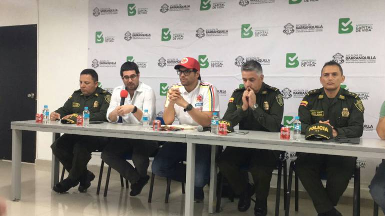 Autoridades reunidas durante el segundo PMU en el estadio  Metropolitano