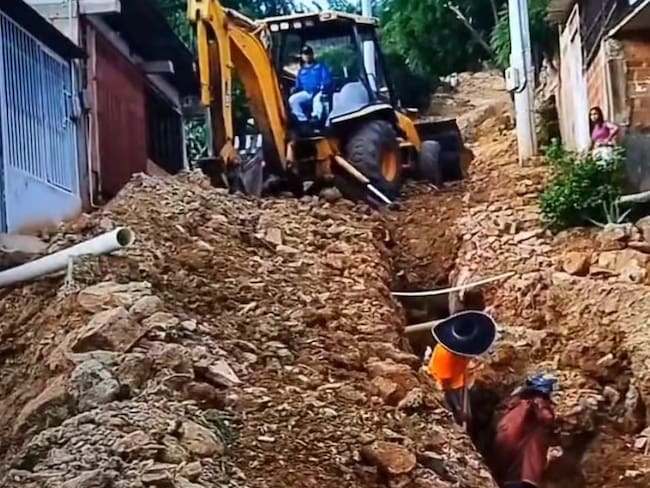 Más de 700 millones debe pagar Colinas del Tunal para tener agua potable