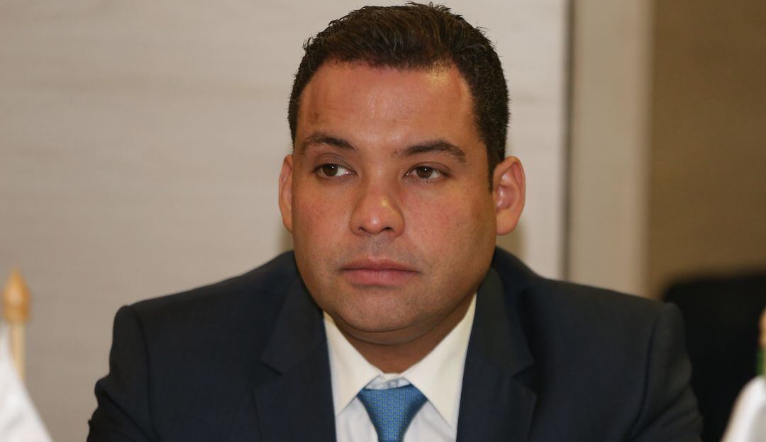 Según el tribunal, Roys apoyó a dos candidatos que no hacían parte de su coalición política. 