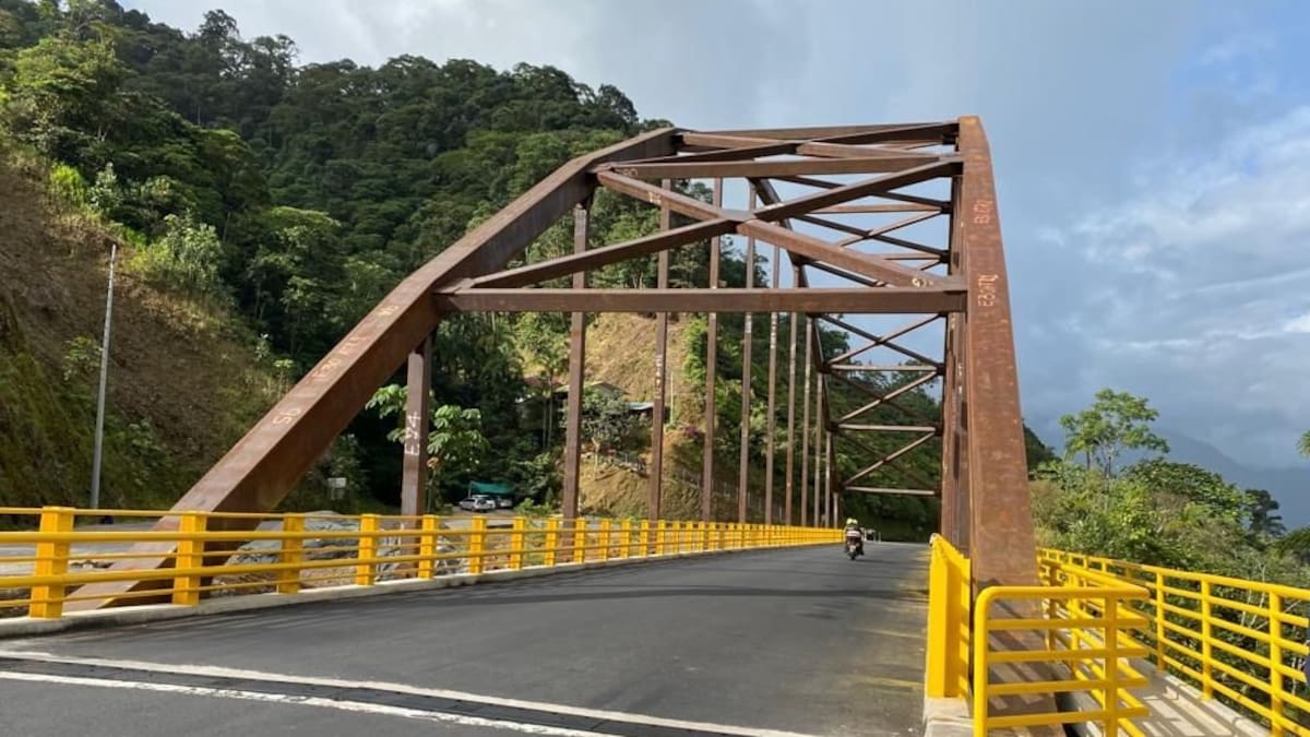 Hoy entra en operación el puente que comunica al Huila con Caquetá
